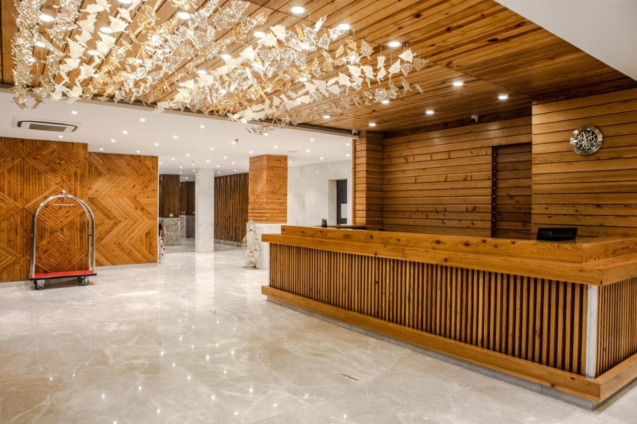 Palchan Hotel & Spa - A Member Of Radisson Individuals Retreats Manāli Eksteriør bilde