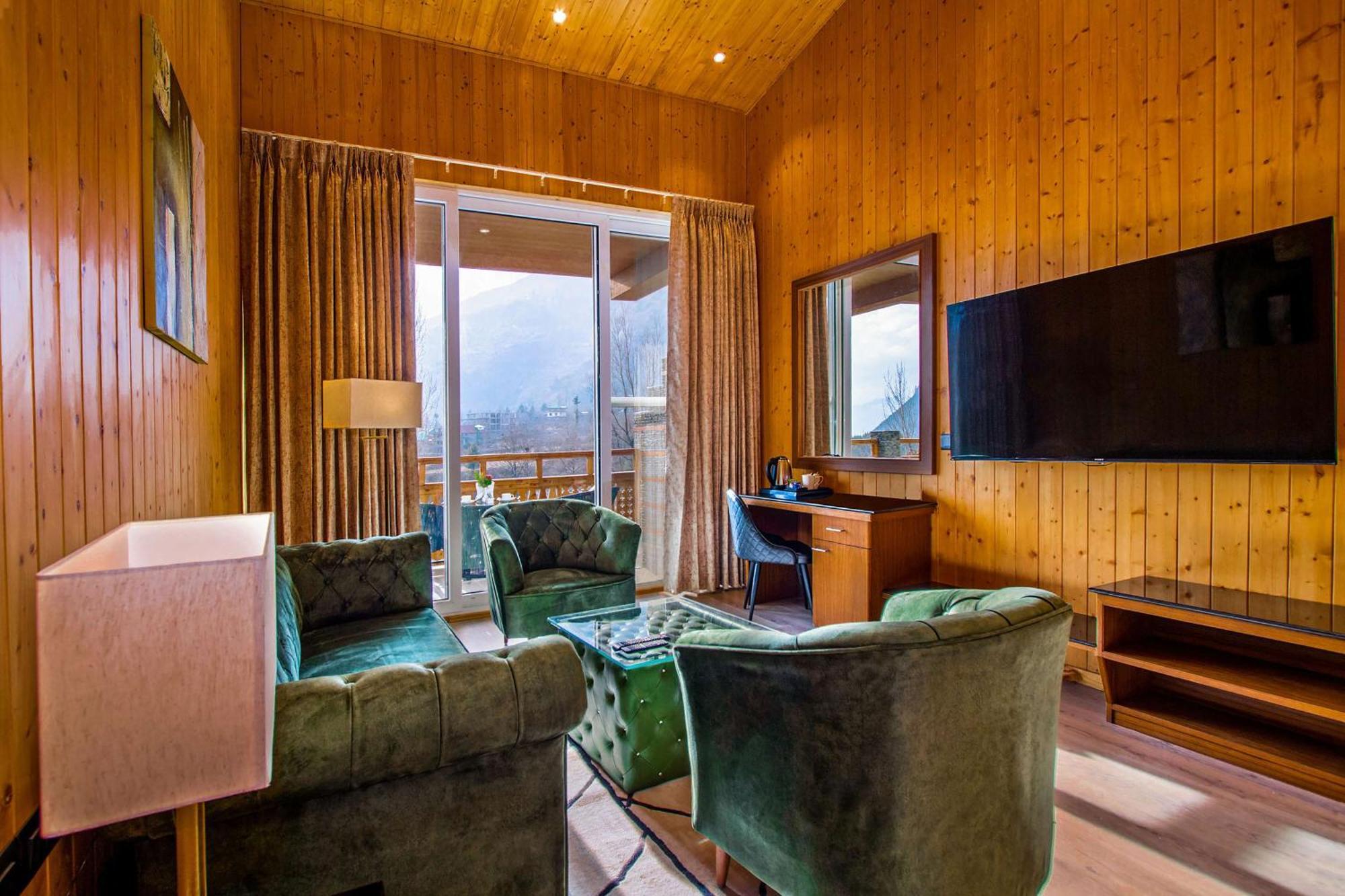 Palchan Hotel & Spa - A Member Of Radisson Individuals Retreats Manāli Eksteriør bilde