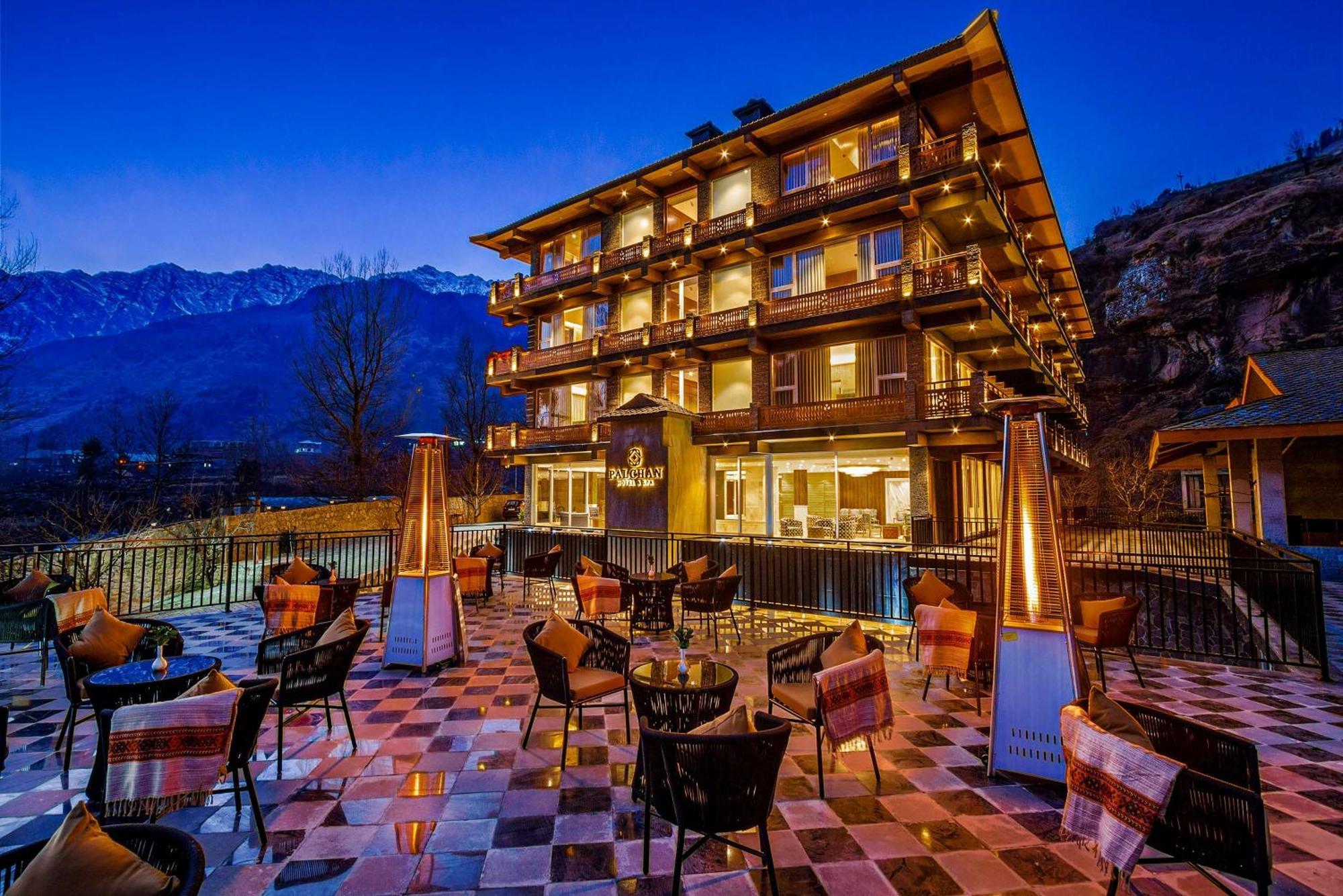 Palchan Hotel & Spa - A Member Of Radisson Individuals Retreats Manāli Eksteriør bilde