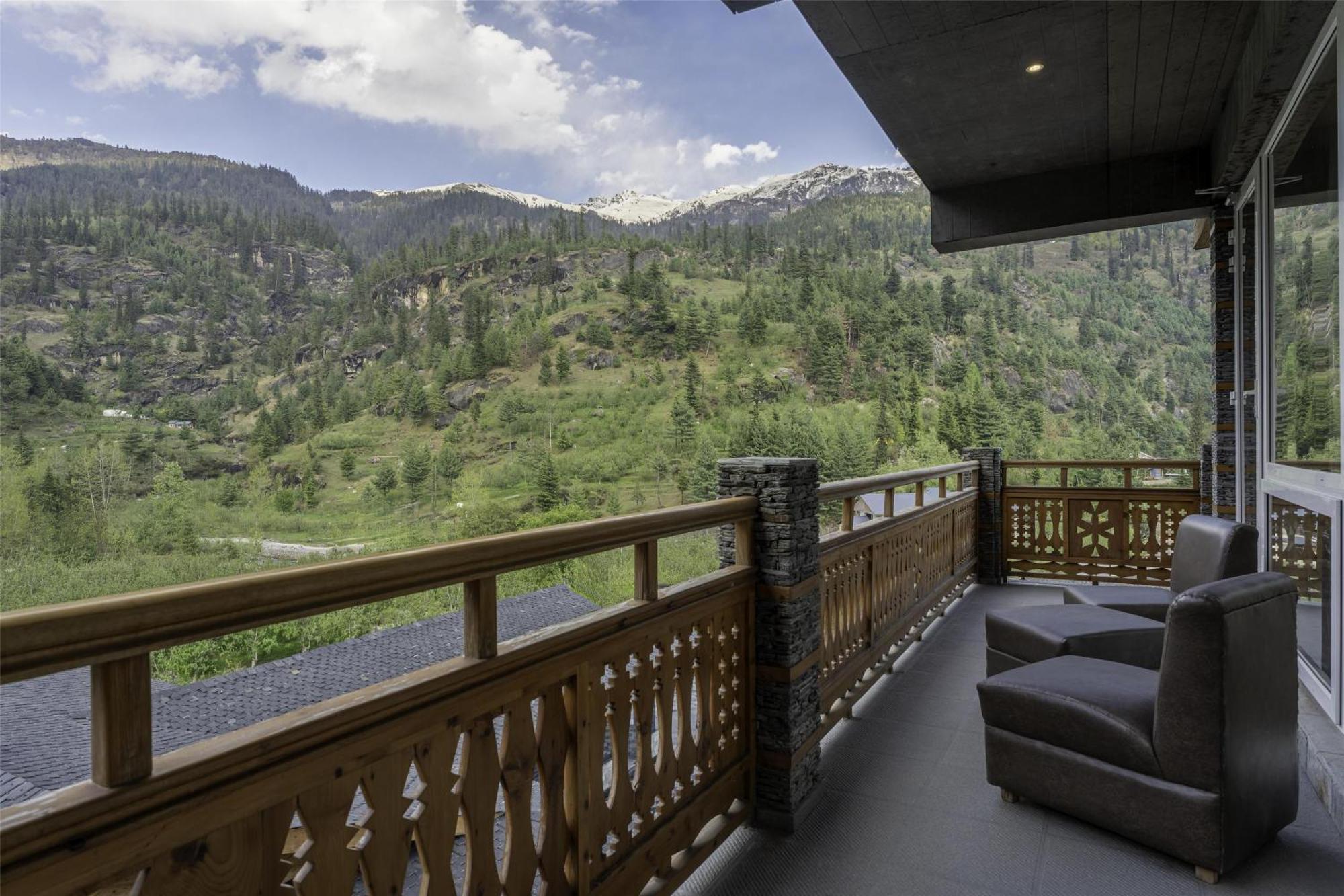 Palchan Hotel & Spa - A Member Of Radisson Individuals Retreats Manāli Eksteriør bilde